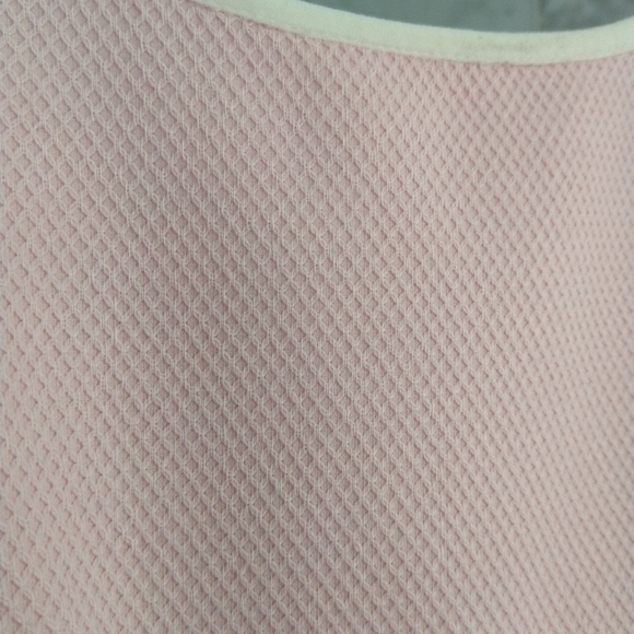 INC honeycomb pink Spring dress with bow - Picture 4 of 7